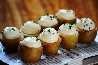 Quelles sont les meilleures recettes pour l’apéritif? Un blog post sur les meilleures recettes pour déguster un apéritif.